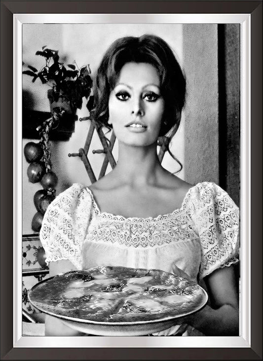 art. a35 Cinema Mangiaspaghetti Poster Vintage Sofia Loren / Locandina Stampa su Carta Artistica Torkon, per arredamento e decorazione casa, ufficio / Vendita Online / Galleria Papiarte ®