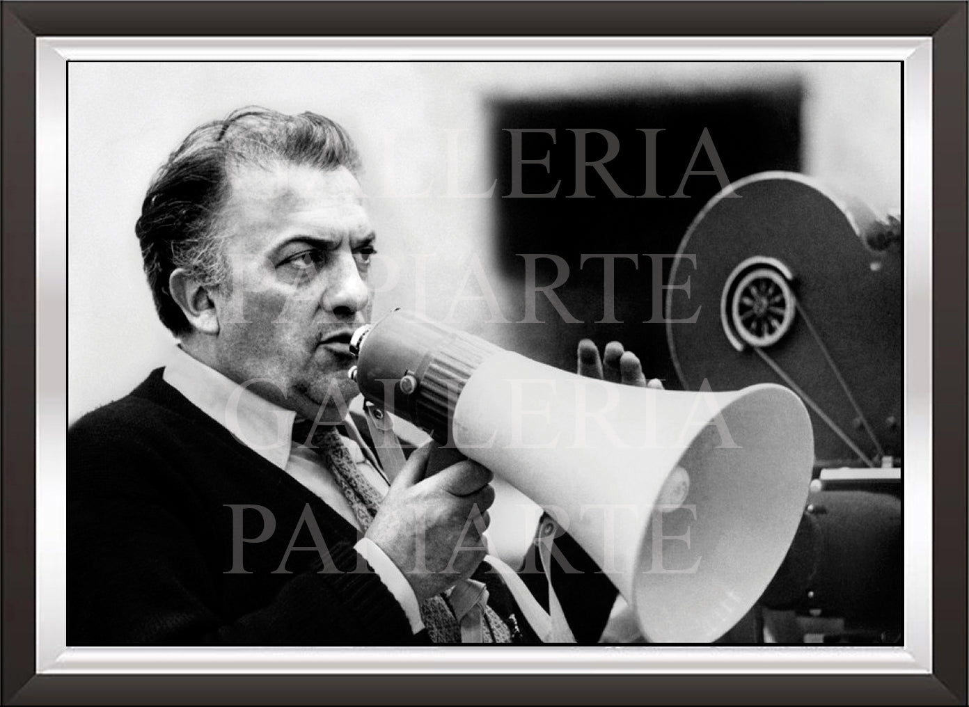 Art. b26 Stampa Poster Cinema Italiano, Federico Fellini nel film La dolce vita , Giclée su Carta Fotografica, Vendita Online, Galleria PapiArte®