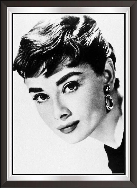 Papiarte, Cinema Americano, Audrey Hepburn, Stampa digitale DOWNLOAD immediato, 1 JPG 28x40 pollici (70x100 cm) ad alta risoluzione, poster vintage, arte o cinema, vendita online.